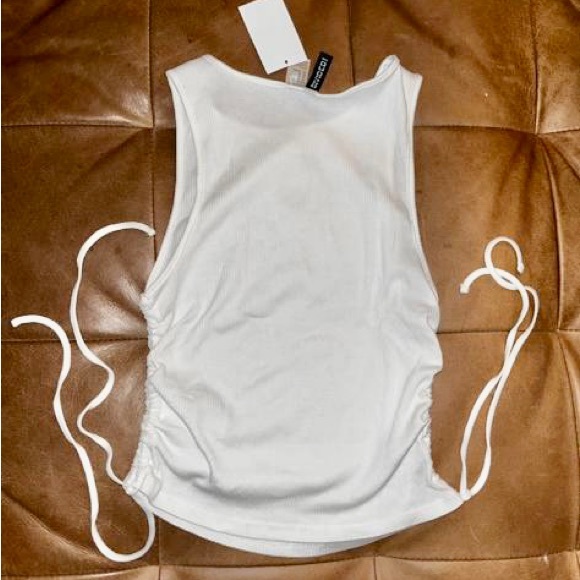 White ribbed top - Picture 3 of 6